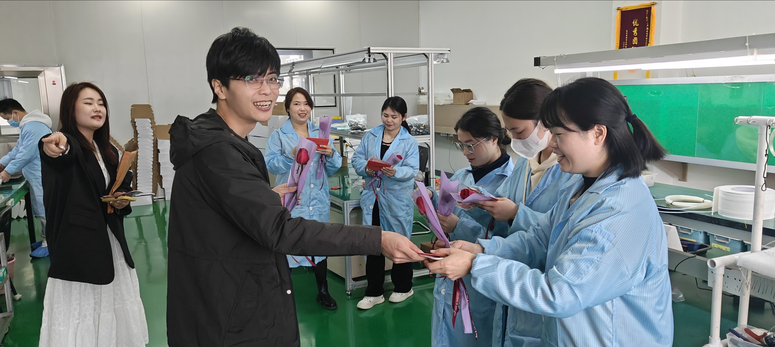3.8女神節(jié)快樂丨不懼時光，自成光芒