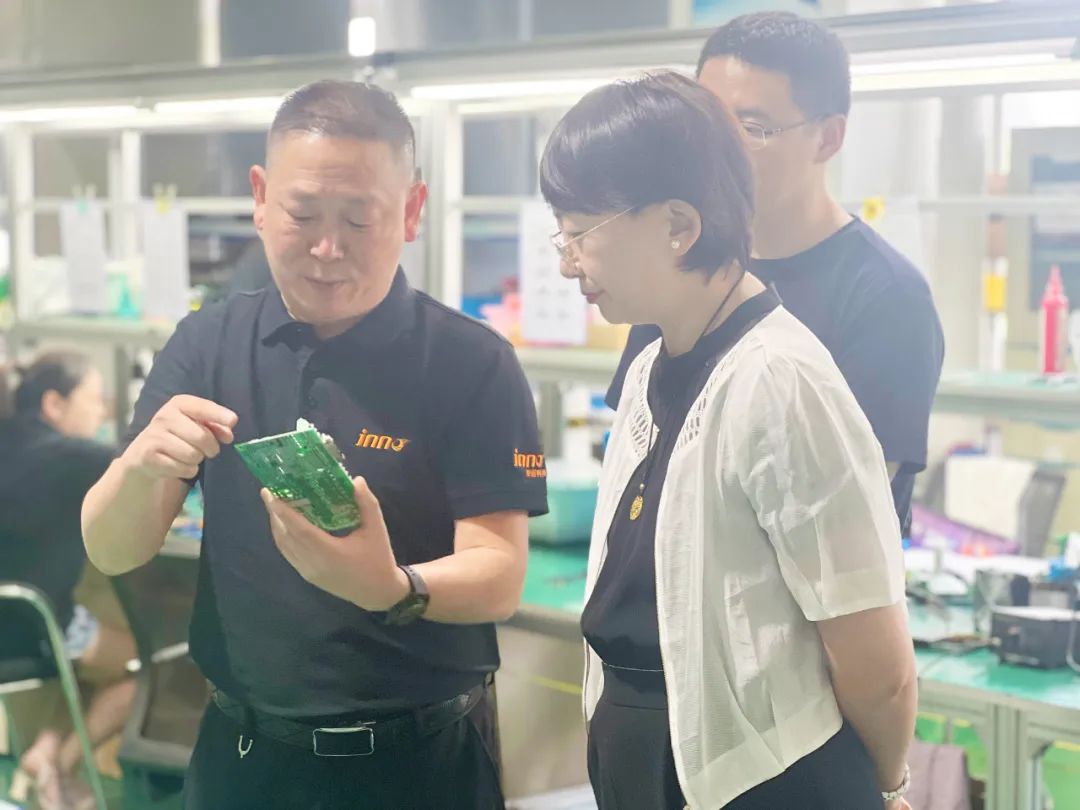 熱烈歡迎農(nóng)工黨福州市委會領(lǐng)導蒞臨英諾科技走訪調(diào)研